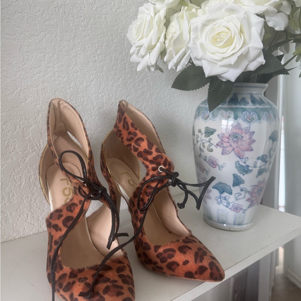 F5J Leopard Print Heels with Black Laces